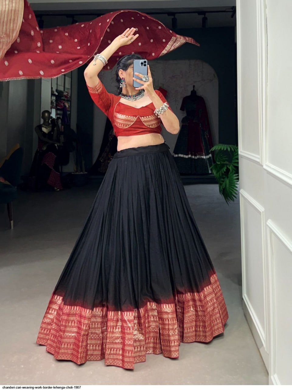 πΈ Blossom Boldly: Radiate Charm in Floral Printed Lehengas πΈ